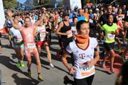 Start des München Marathon 2018, 10 km Lauf (Foto: Martin Schmitz)